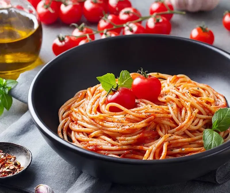 Spaghetti with milk strings